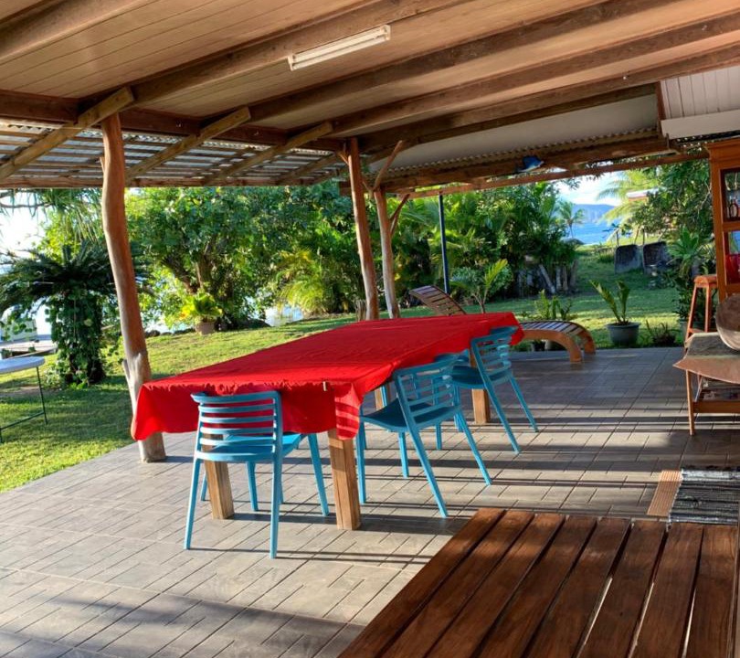 Photo of Patio Balcony in Teahupoo