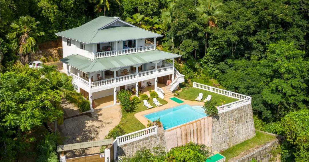 Photo of Others in Anse aux Pins