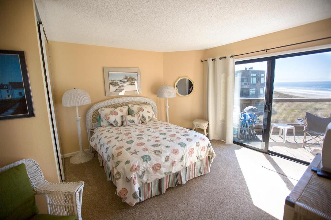 Photo of Bedroom in Pajaro Dunes
