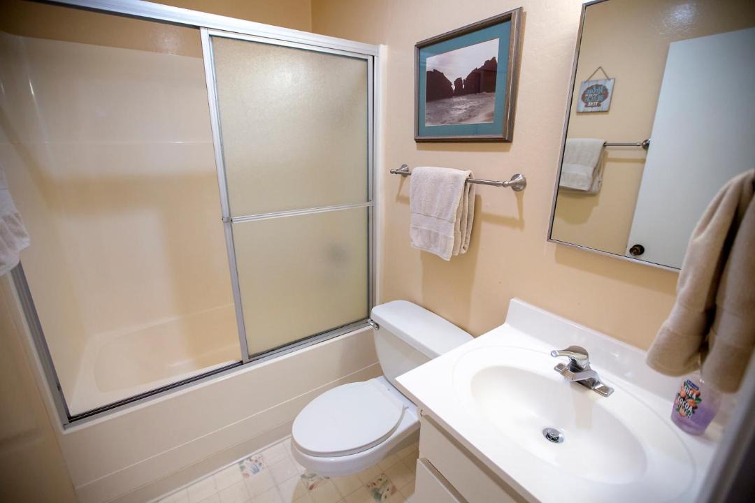 Photo of Bathroom in Pajaro Dunes