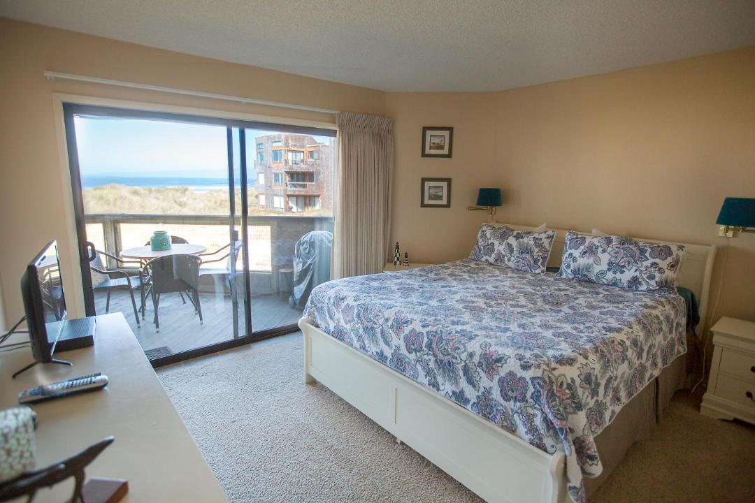Photo of Bedroom in Pajaro Dunes