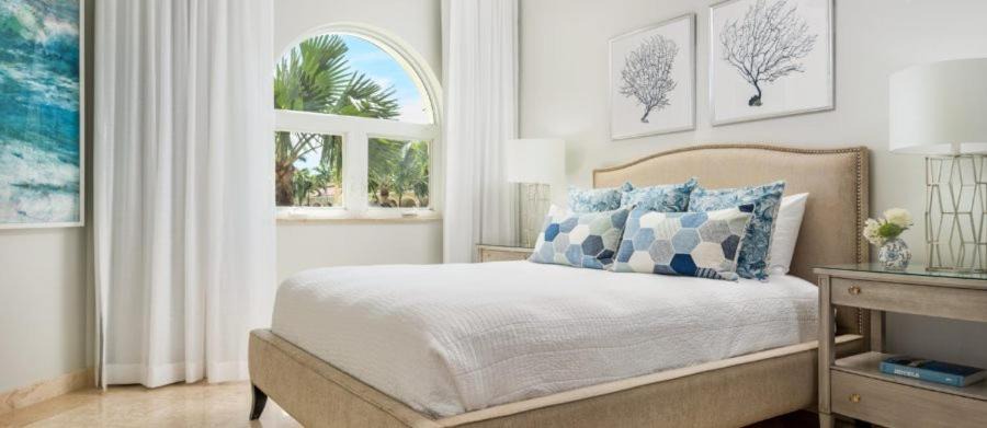 Photo of Bedroom in Grace Bay