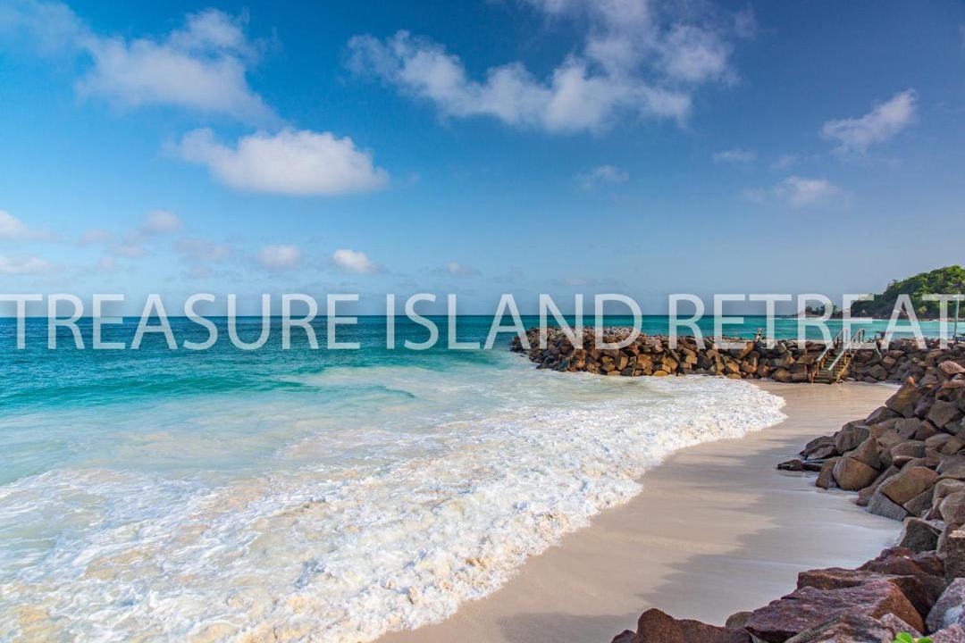Photo of Others in Anse Kerlan