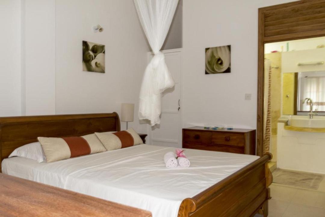 Photo of Bedroom in Mare Anglaise