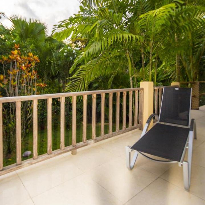 Photo of Patio Balcony in Mare Anglaise