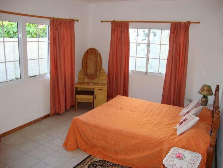 Photo of Bedroom in Beau Vallon