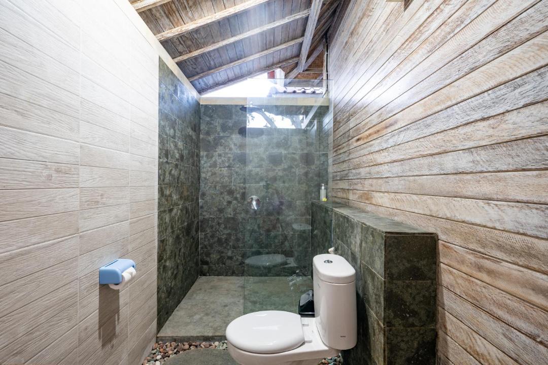 Photo of Bathroom in Jungut Batu