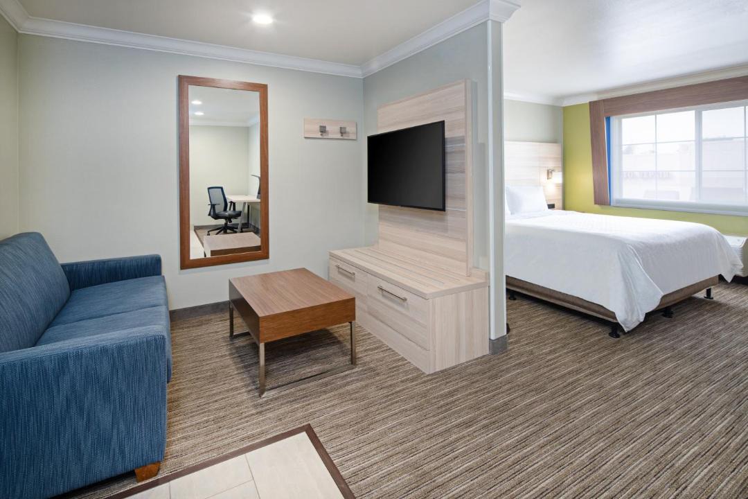 Photo of Bedroom in Watsonville
