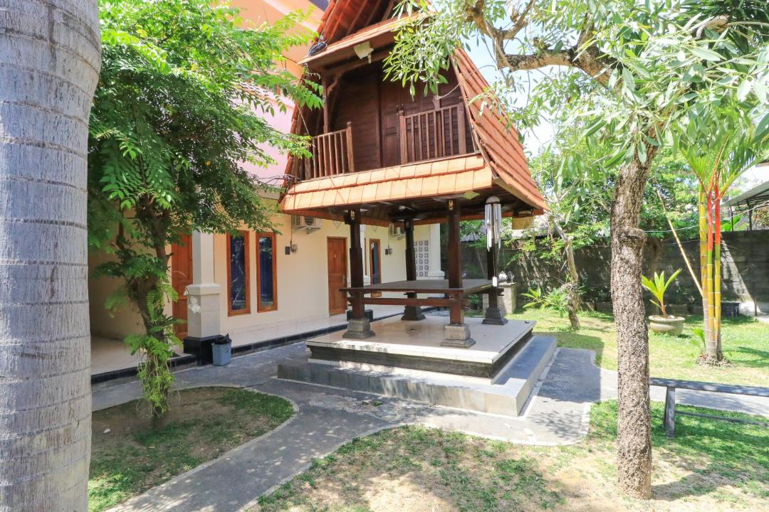 Photo of Buildings in Padonan