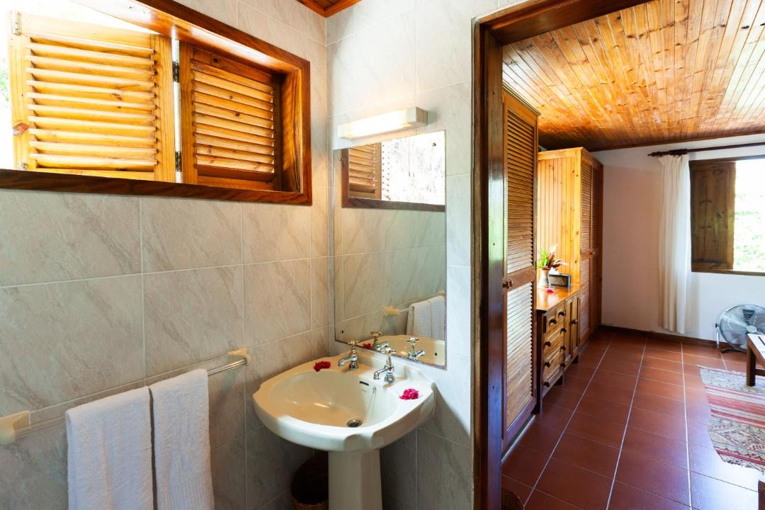 Photo of Bathroom in Au Cap