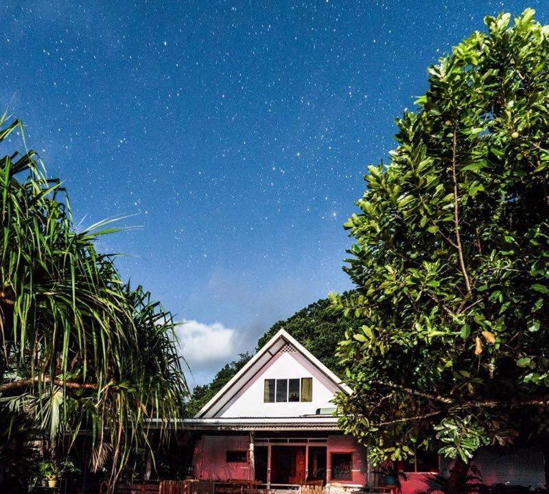 Photo of Buildings in Teahupoo