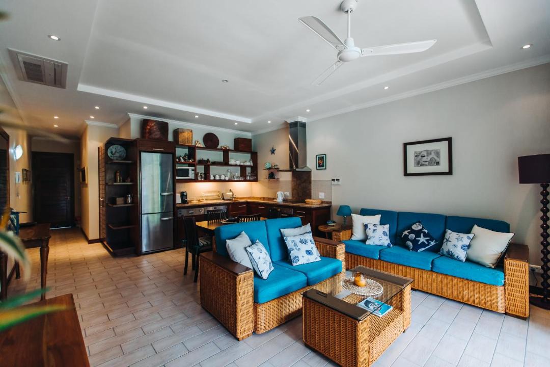 Photo of Livingroom in Eden Island