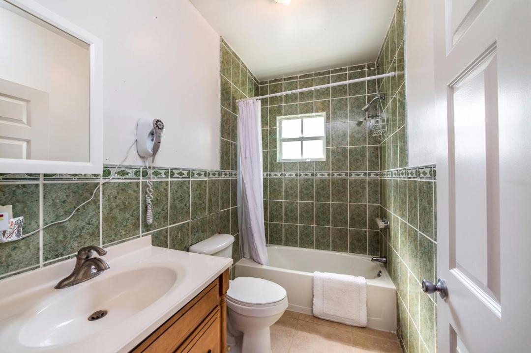 Photo of Bathroom in Bottle Creek