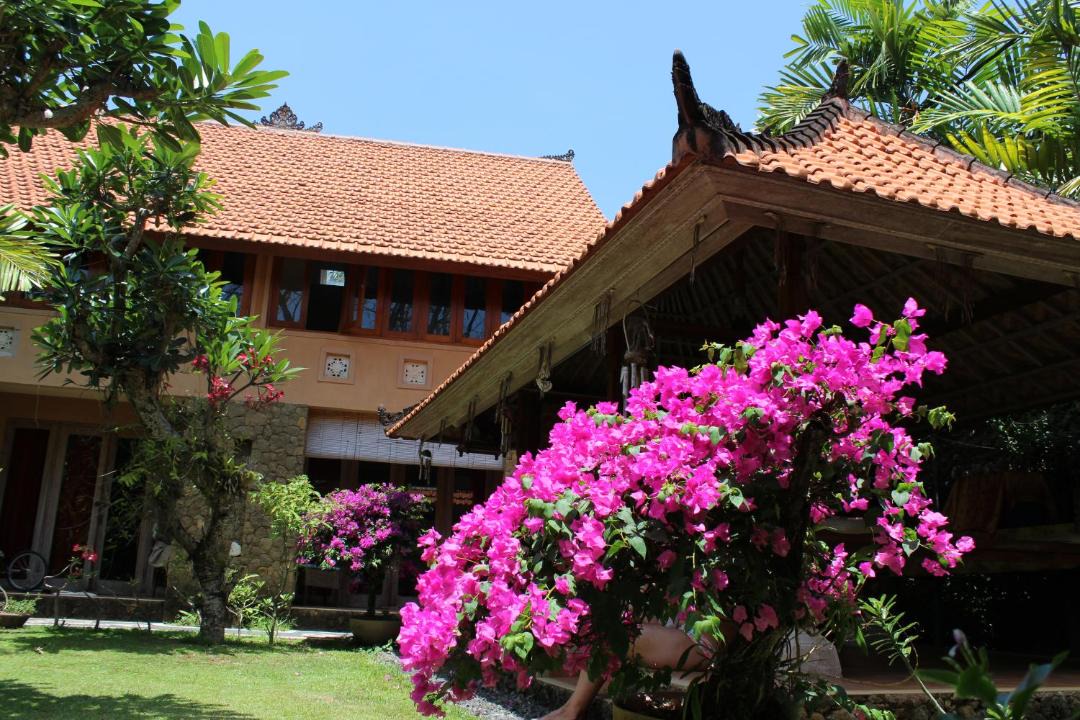 Photo of Buildings in Sanur Kauh