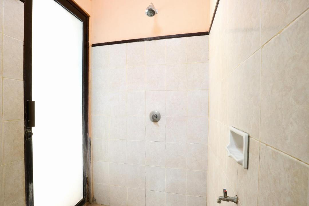 Photo of Bathroom in Teuku Umar