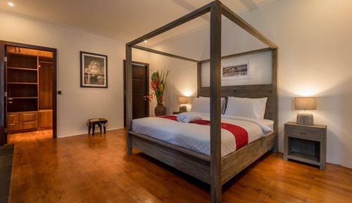 Deluxe Villa