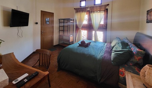 Deluxe Bungalow, Hill View