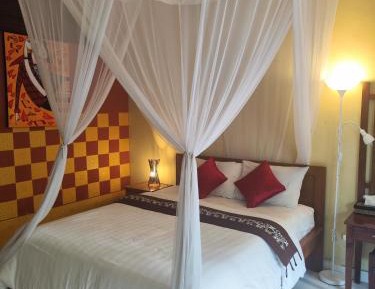 Deluxe Room with Air Conditioning