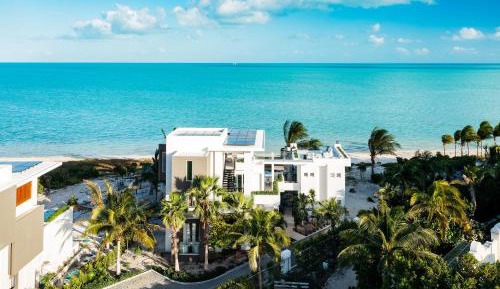 Villa - Beach Front