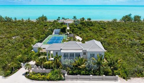 Villa - Beach Front