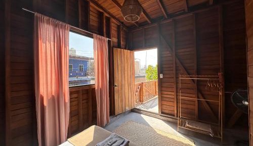 Deluxe Double Room with Shower
