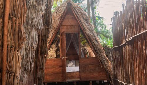 Standard Double Room with Shared Bathroom
