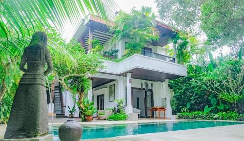 Two-Bedroom Villa