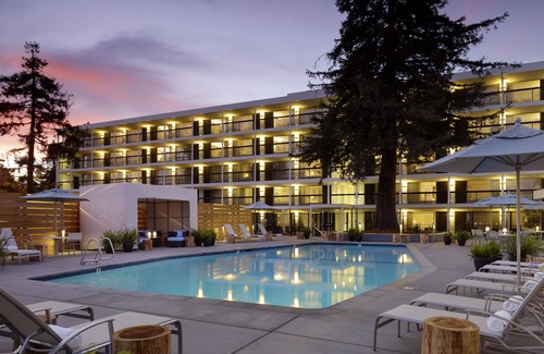 Westside Santa Cruz Hotel | Hotel Paradox, Autograph Collection