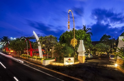 Downtown Kuta Hotel | Kuta Seaview Boutique Resort and Spa Bali