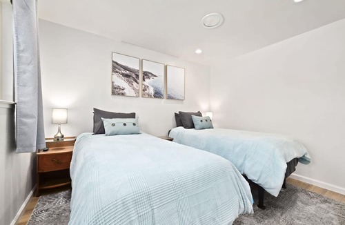 Eastside Santa Cruz House | Live Oak 2 bedroom home with spacious backyard!