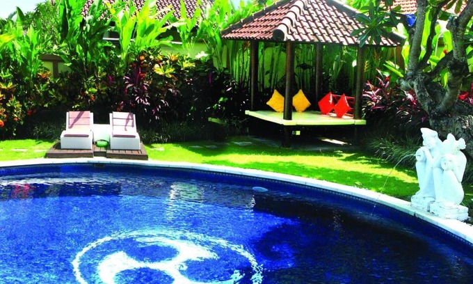 Laksmana Hotel | Heliconia Villa